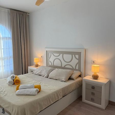 Seaside Paradise - 2 Bedroom Apartment With Ocean Views & Air Conditioning In Playa San Juan Bagian luar foto