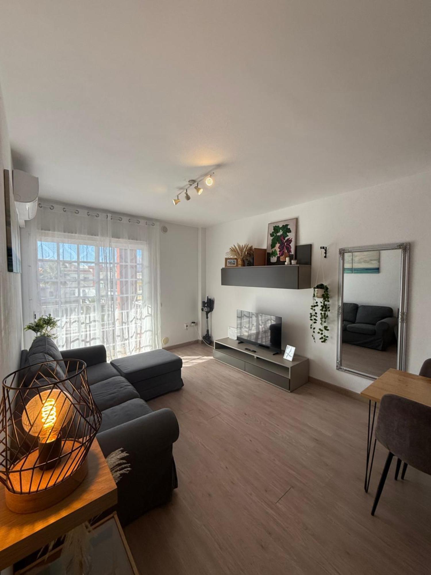 Seaside Paradise - 2 Bedroom Apartment With Ocean Views & Air Conditioning In Playa San Juan Bagian luar foto