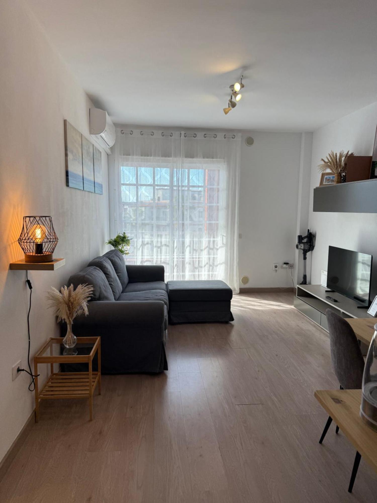 Seaside Paradise - 2 Bedroom Apartment With Ocean Views & Air Conditioning In Playa San Juan Bagian luar foto